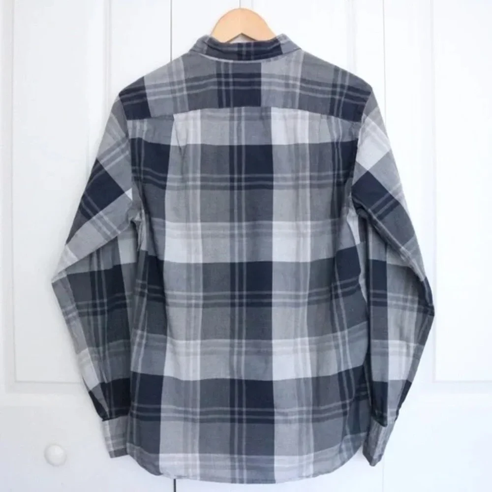 J.Crew Navy Grey Plaid Button Down Long Sleeve Shirt